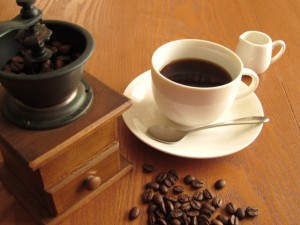 カフェインの効果や睡眠への影響